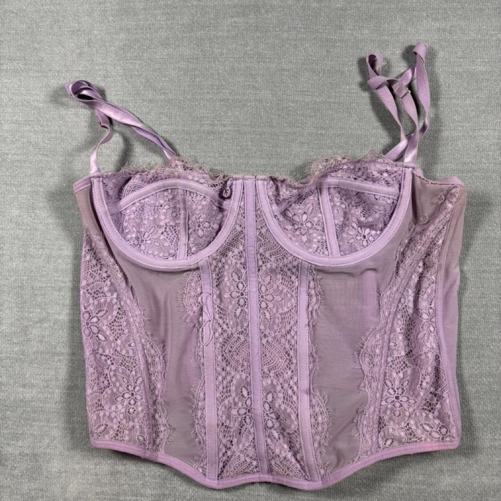 Lilac lace corset top with adjustable straps for date night